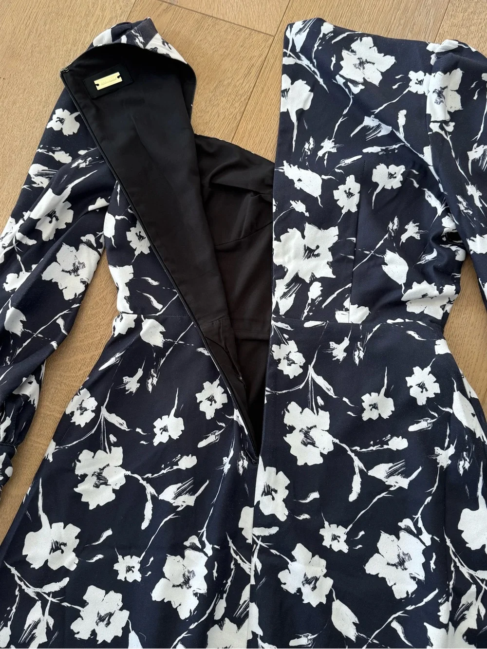 Alexia Admor Travi Midi Dress Woman’s - Picture 6 of 12